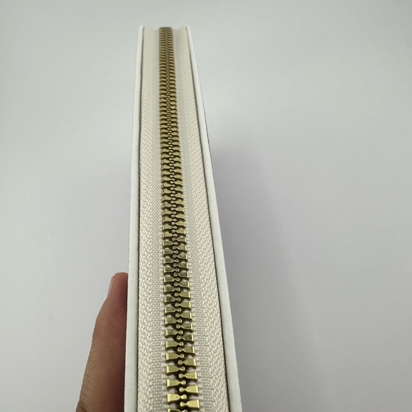 Kuromi purple zipper wallet - Brand new - Picture 5 of 7